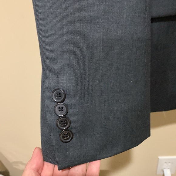 LRL SUIT (Jacket 50L, Pants 42x30) - Picture 5 of 16